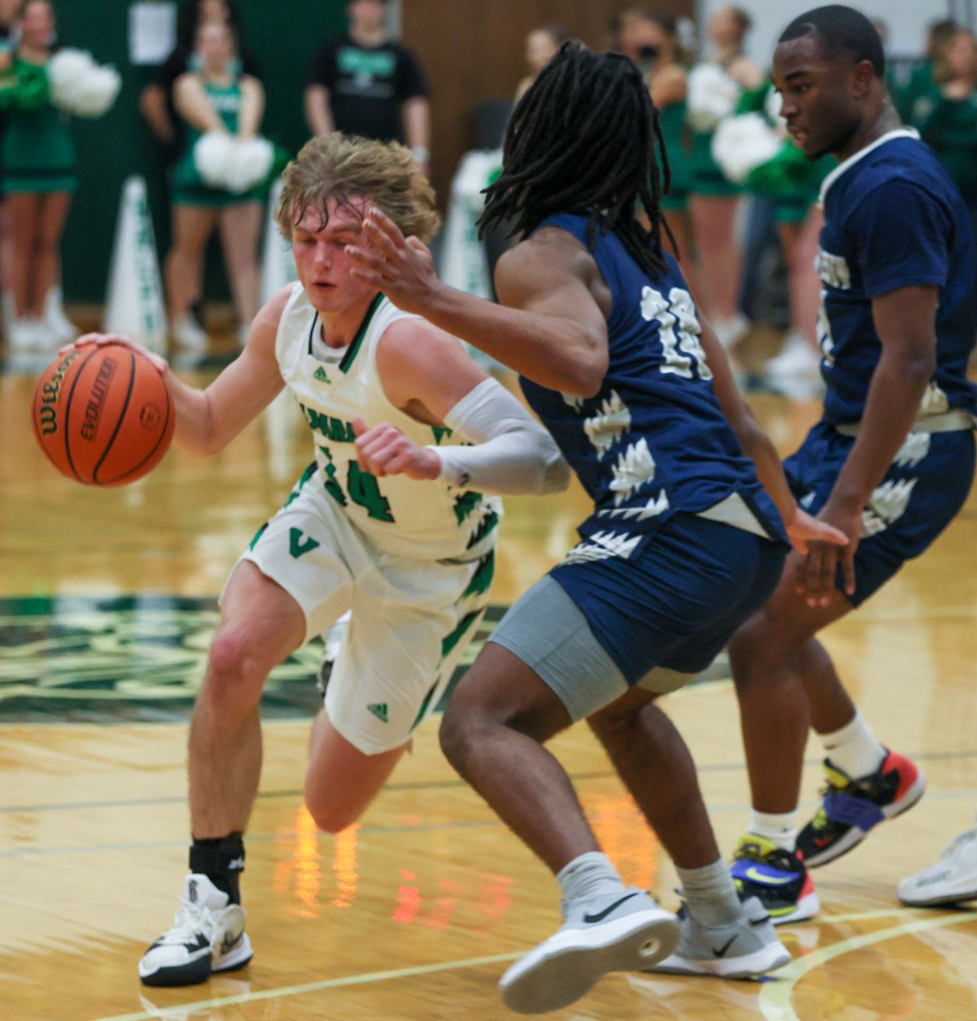Michigan City visits Valparaiso in DAC play